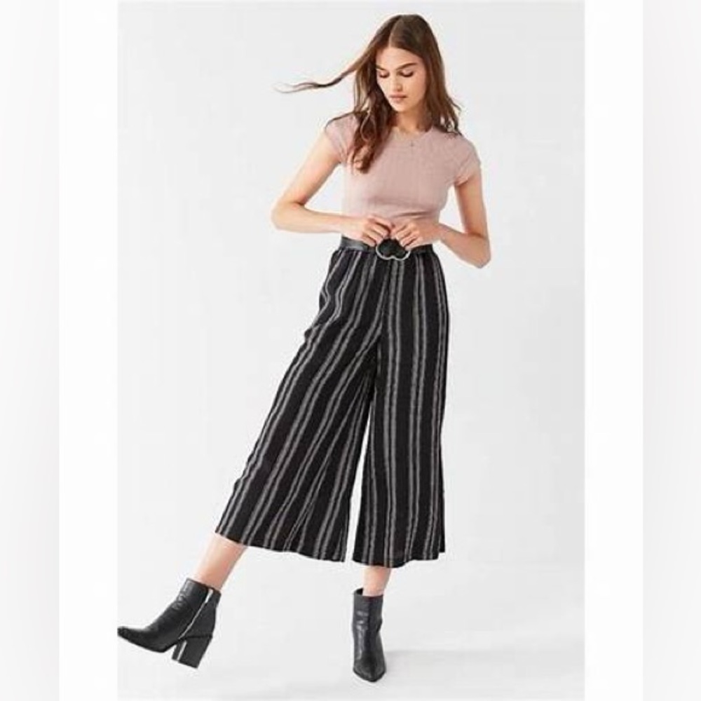 Silence + Noise Lara Striped Flowy Pant